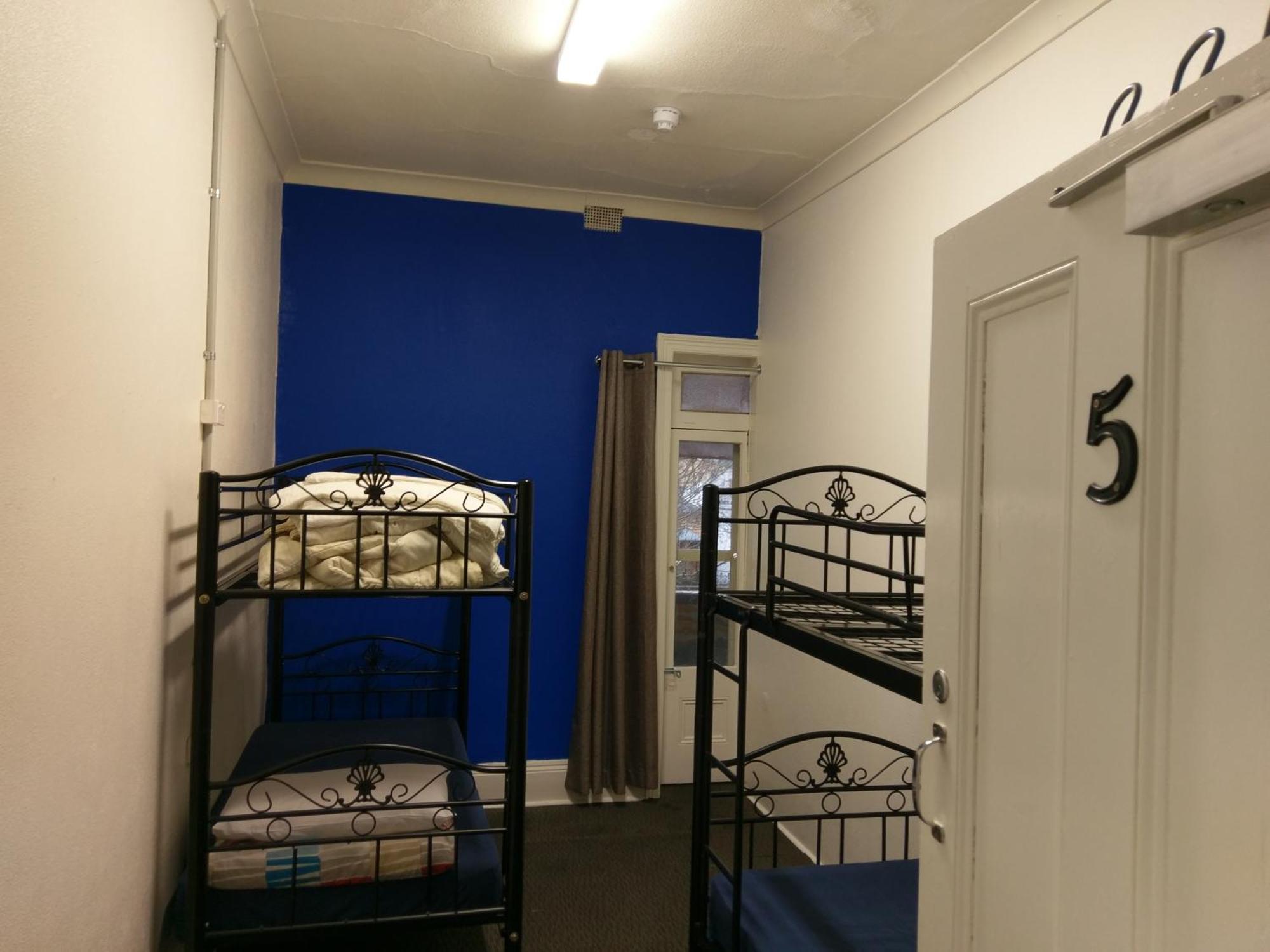 West End Motel & Backpackers 阿德莱德 外观 照片